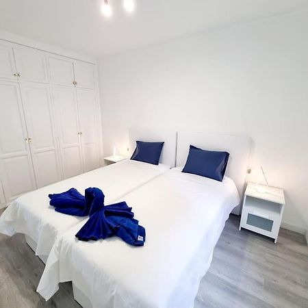 Appartement Playa Bastian First Line Of The Sea à Costa Teguise Extérieur photo